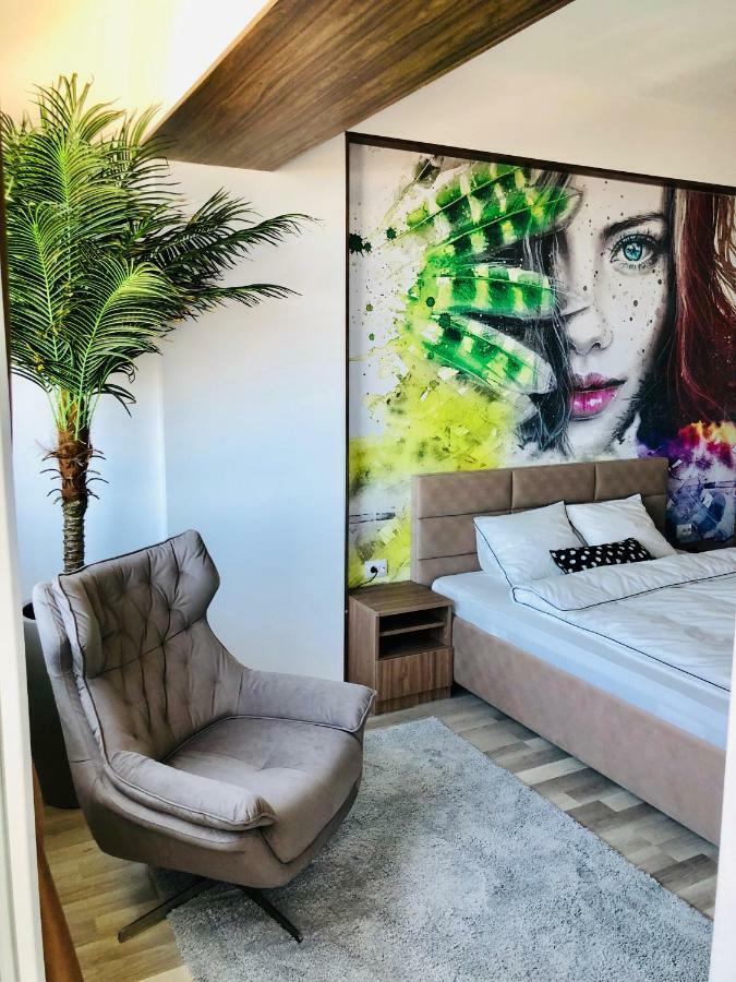 Hg Apartaments Мамая Экстерьер фото